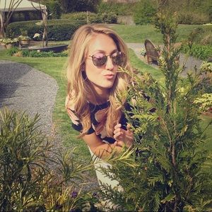 Meet your Posher, Erin